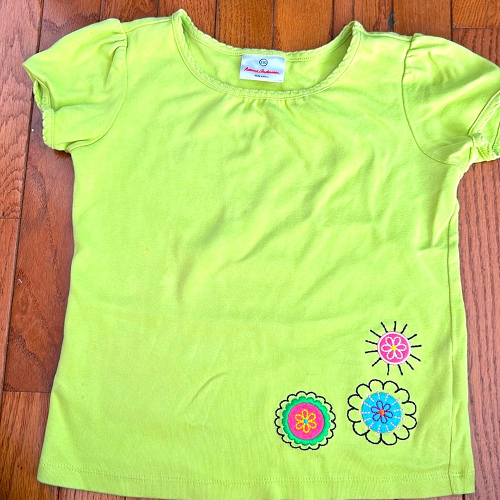 Girls Hanna Andersson tshirt embroidered flowers size 130 size 8